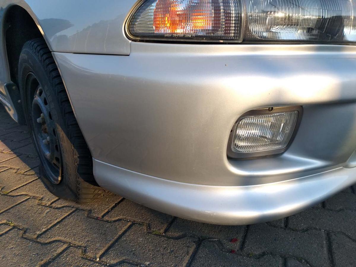 Mitsubishi Galant E50 original Stoßstange Stossfänger vorn Silber A69F Bj.1995